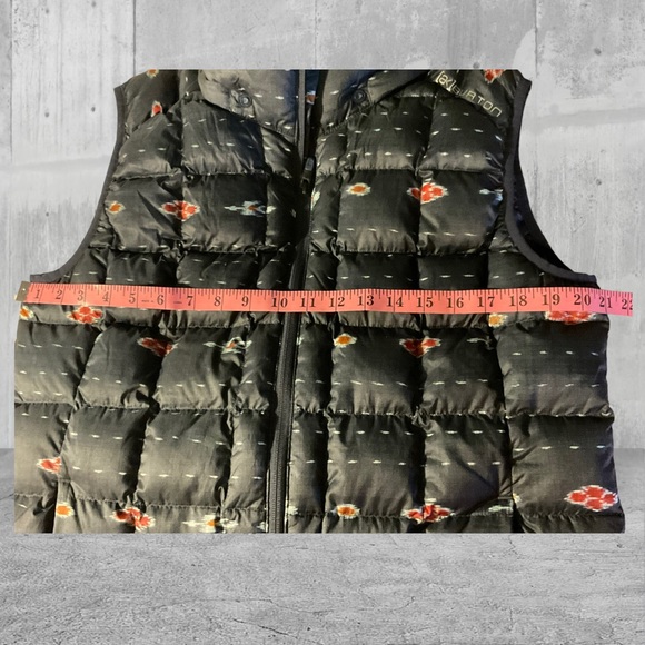 ** Burton (ak) Aztec Quilted *Down Puffer Vest - Picture 9 of 11